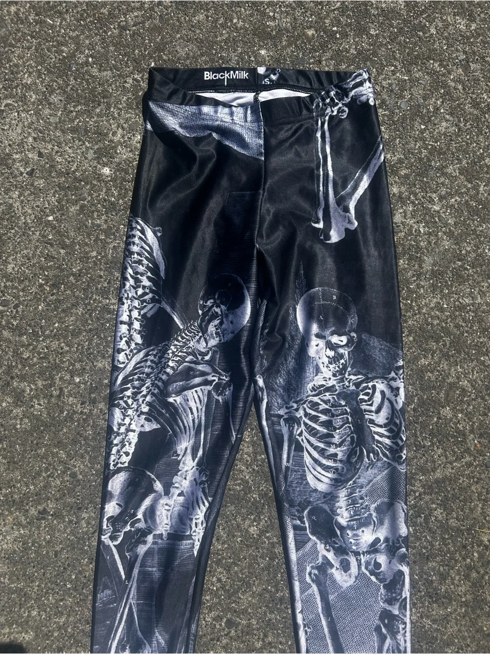 Blackmilk Skull Leggings Tights - Picture 9 of 9